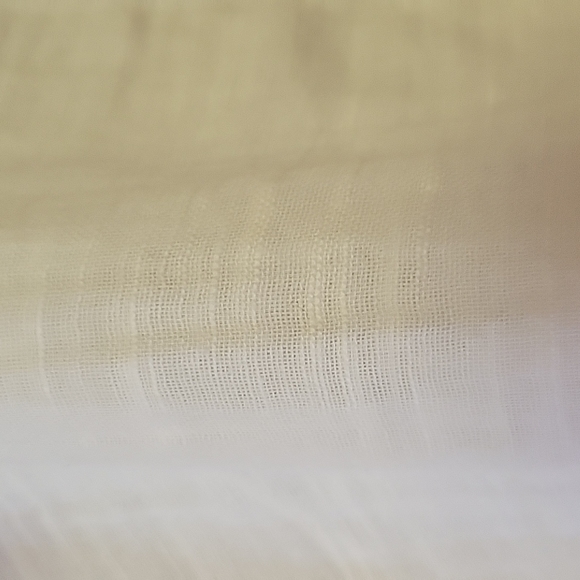 Women's Buffulo Ruffle Top - Picture 3 of 4